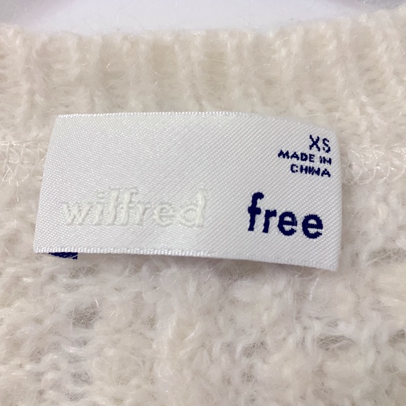 Aritzia Wilfred Free Fortune Sweater - Picture 3 of 3